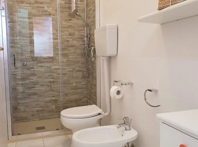 Eliselena Vacation Ever Будинок відпочинку *