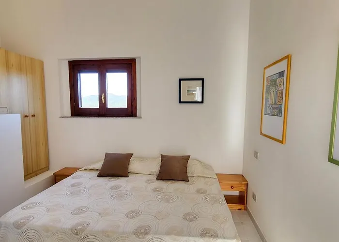 Eliselena Vacation Ever Feriehus Villasimius